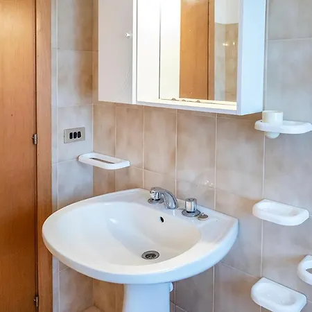 M371 - Marcelli, Delizioso Trilocale Con Terrazzo Apartamento